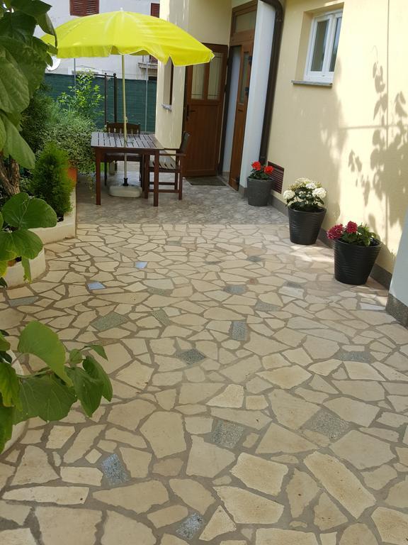 Apartments & Studio Matan Rovinj Exterior photo