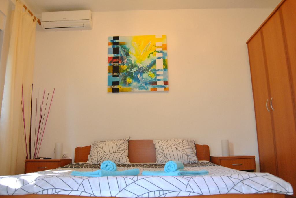 Apartments & Studio Matan Rovinj Exterior photo