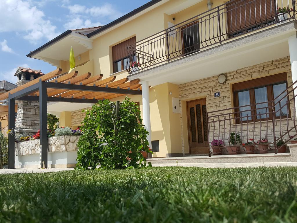 Apartments & Studio Matan Rovinj Exterior photo