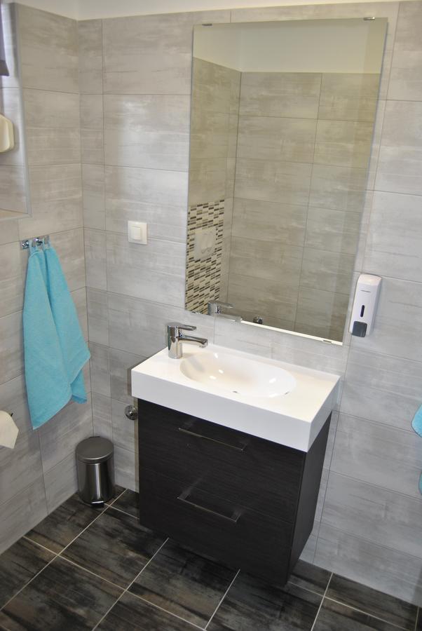 Apartments & Studio Matan Rovinj Exterior photo