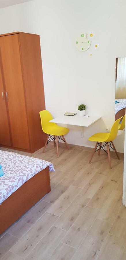 Apartments & Studio Matan Rovinj Exterior photo