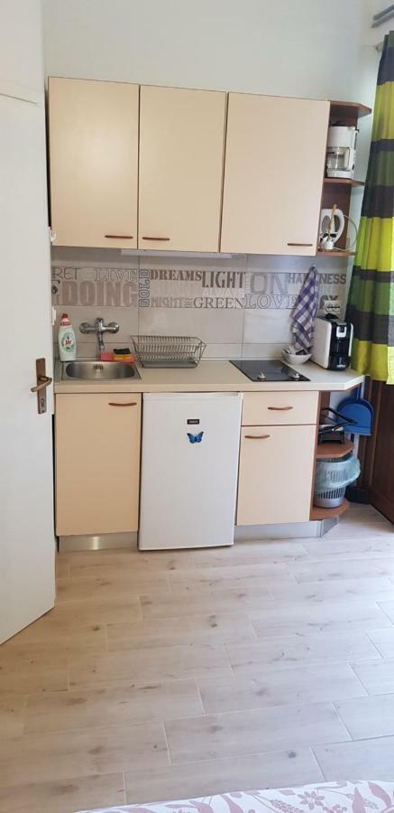 Apartments & Studio Matan Rovinj Exterior photo